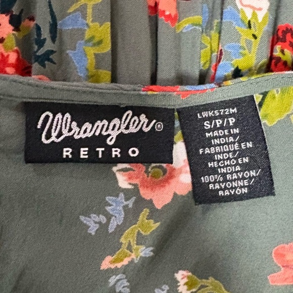 Wrangler Retro Romper - Picture 8 of 8